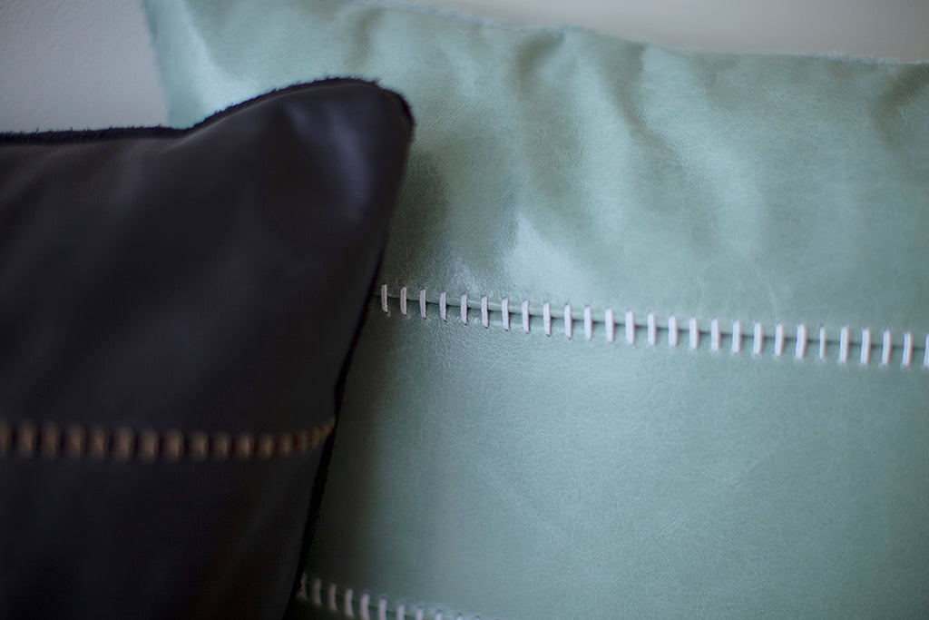 Mode-Collection-Modern-Throw-Pillow-Image-08