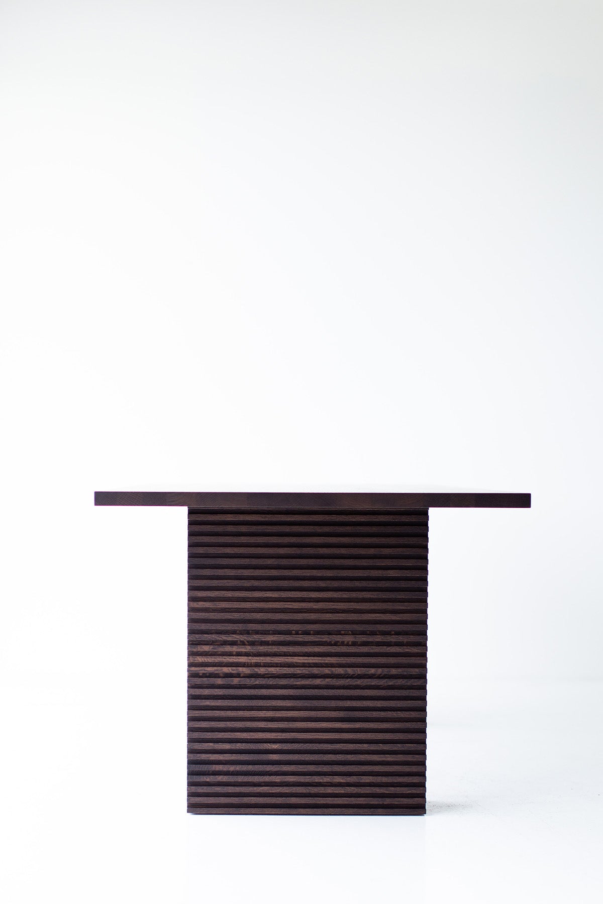 Cicely-Dining-Table-Chunky-Leg-04