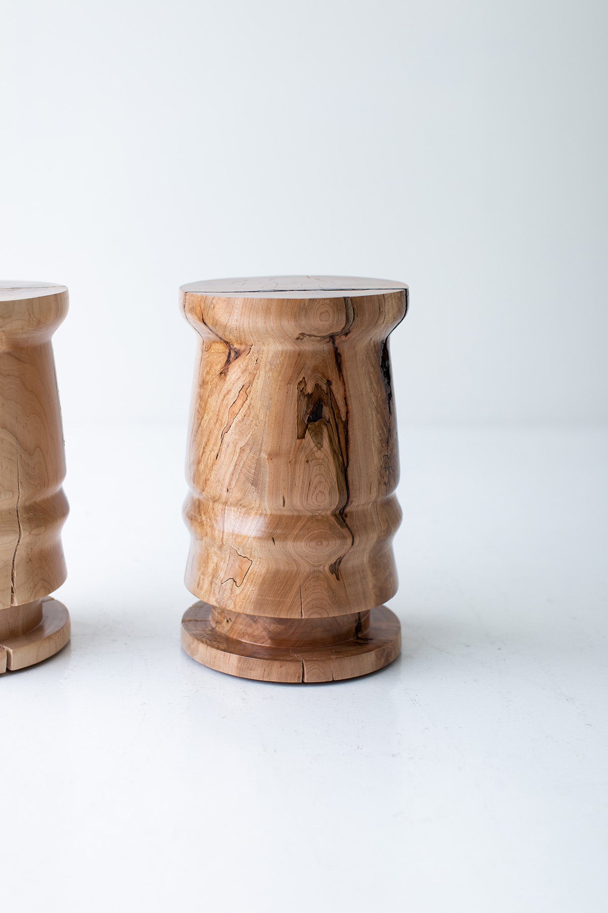 Modern-End-Table-Torre-04