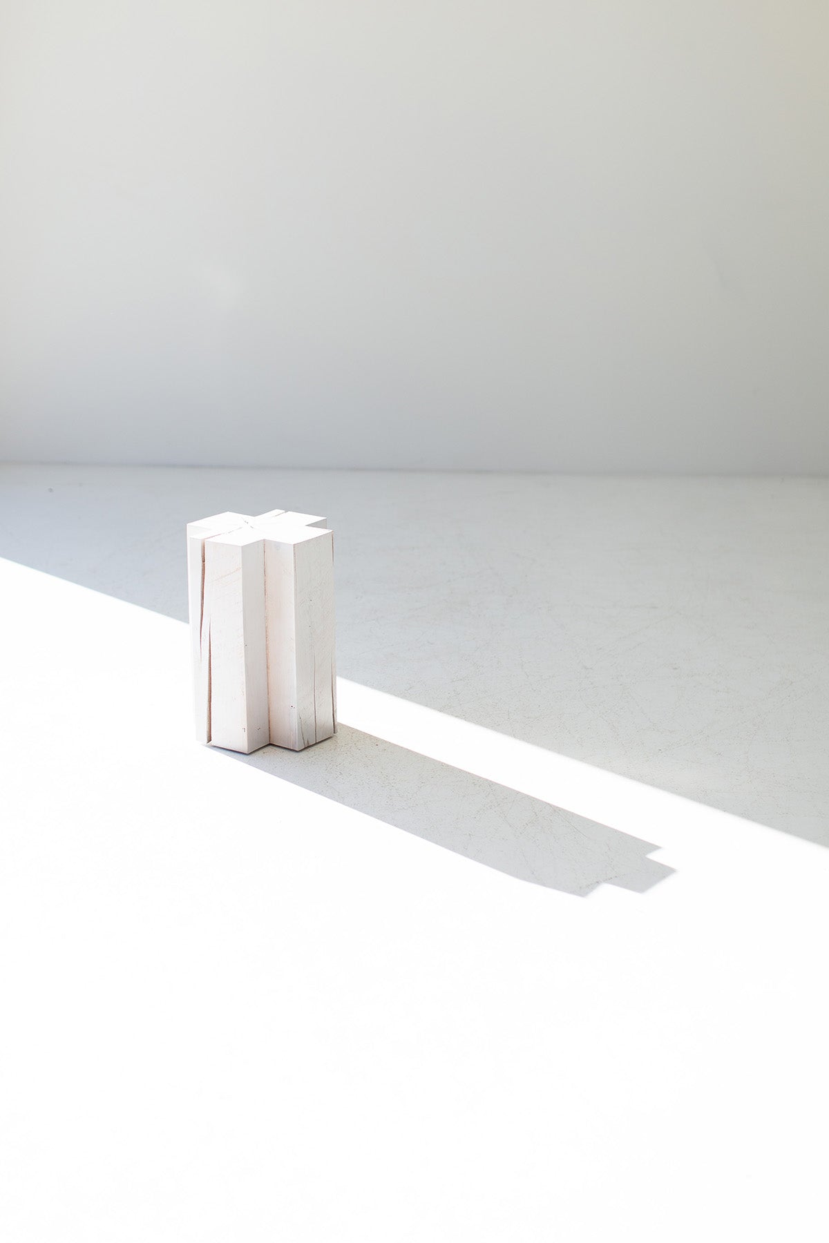 Modern-Side-Table-Lennon-04