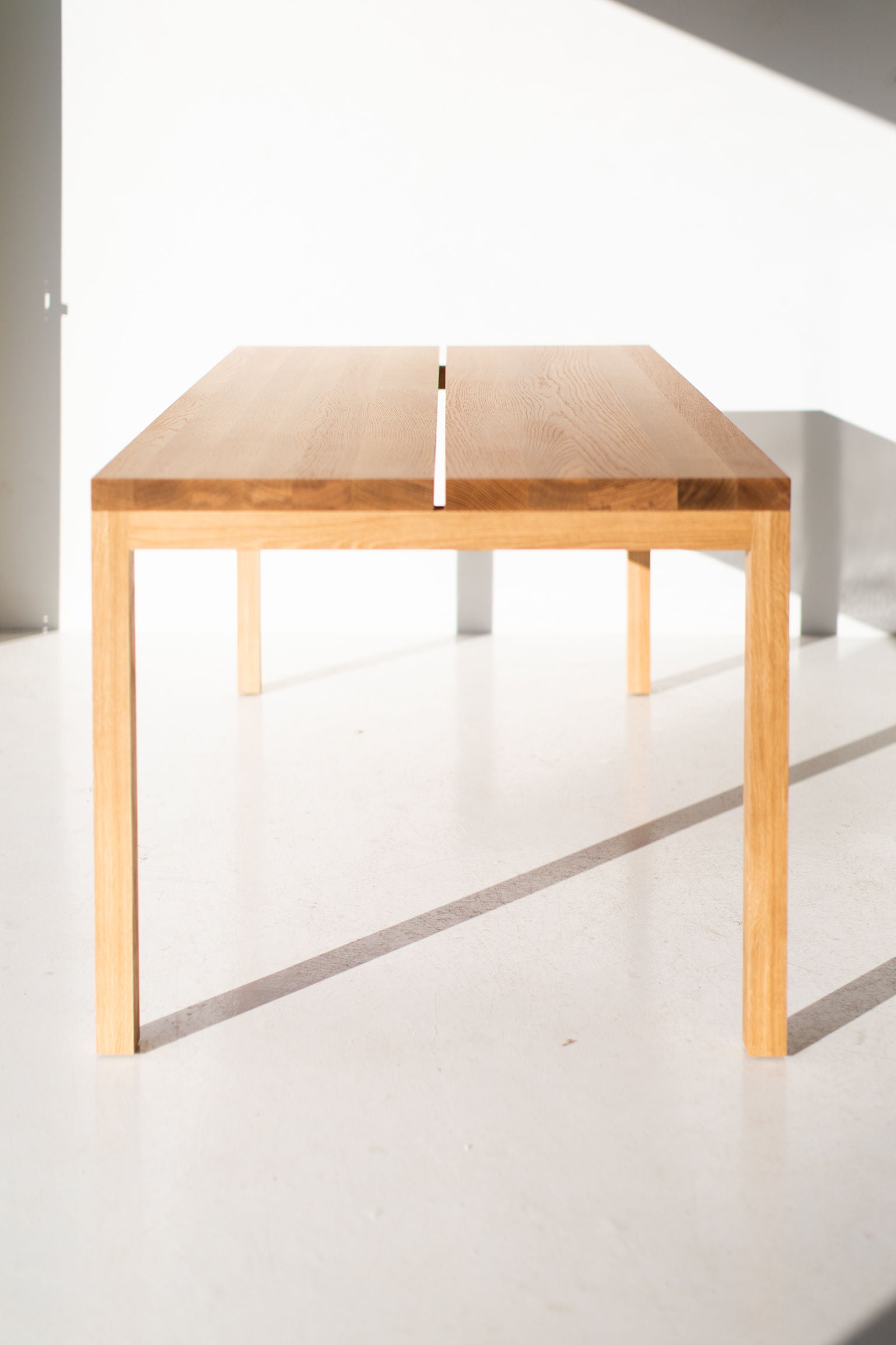 Modern-Split-Panel-Dining-Table-07