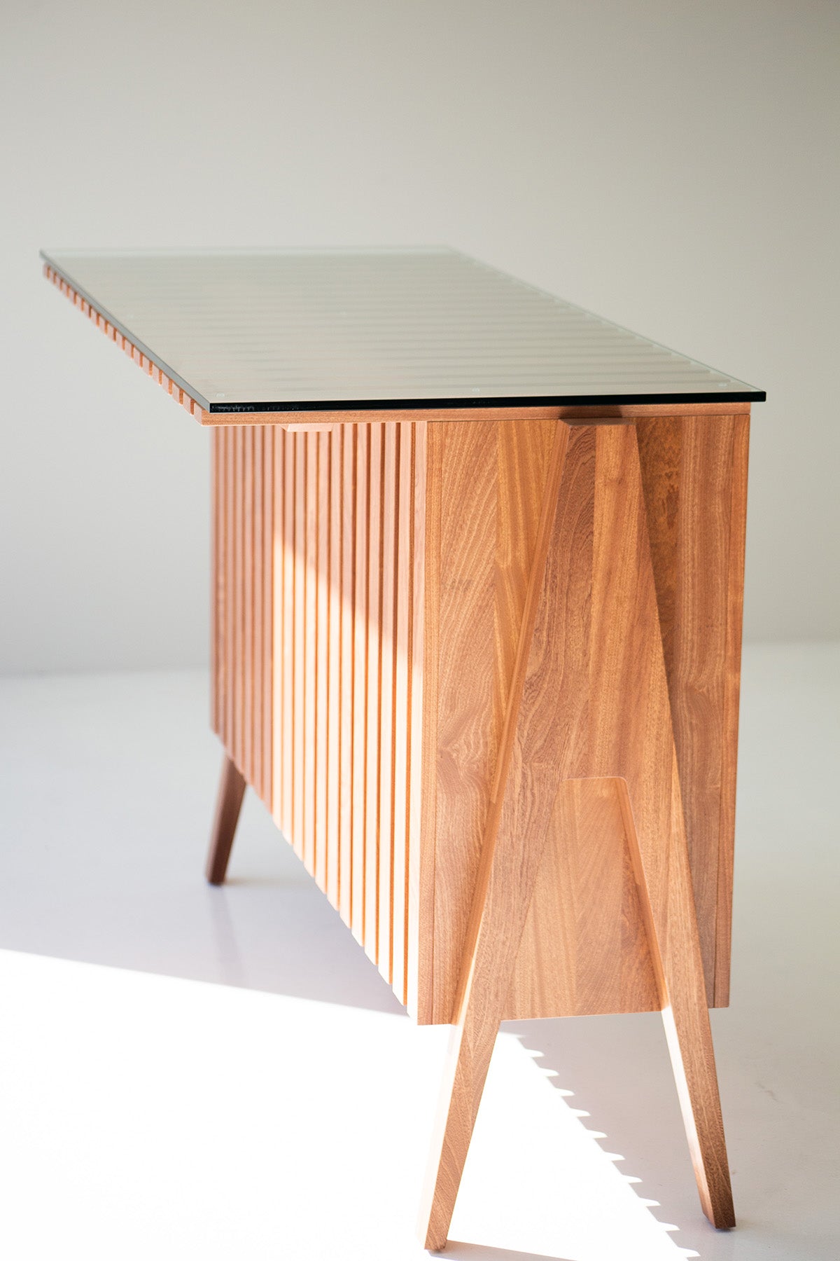 Outdoor-Modern-Vita-Bar-06