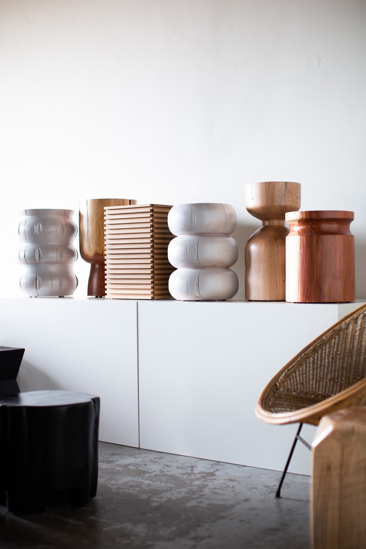 Sienna-White-End-Table-05