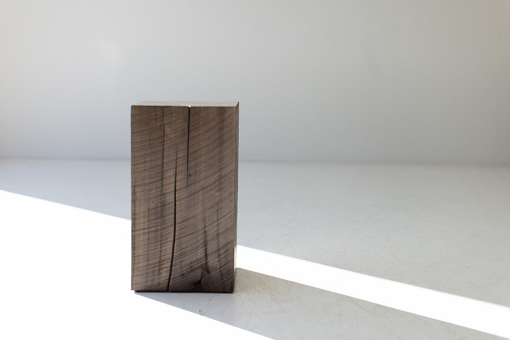 Solid-Wood-End-Table-Aged-Finish-03