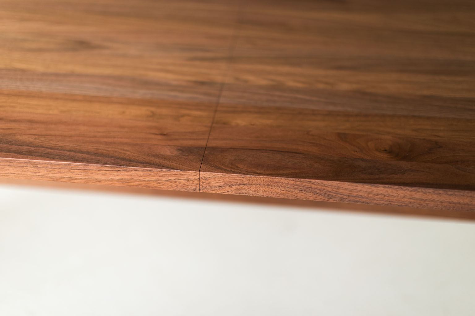 modern-extendable-dining-table-toko-06