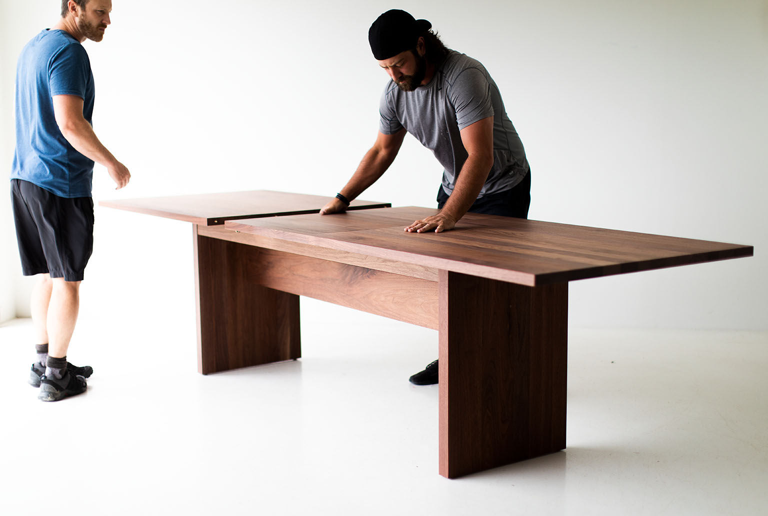 modern-extendable-dining-table-toko-10