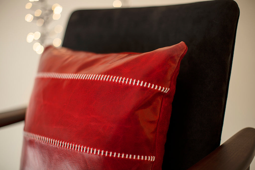 Christmas Throw Pillow in Leather - 0425