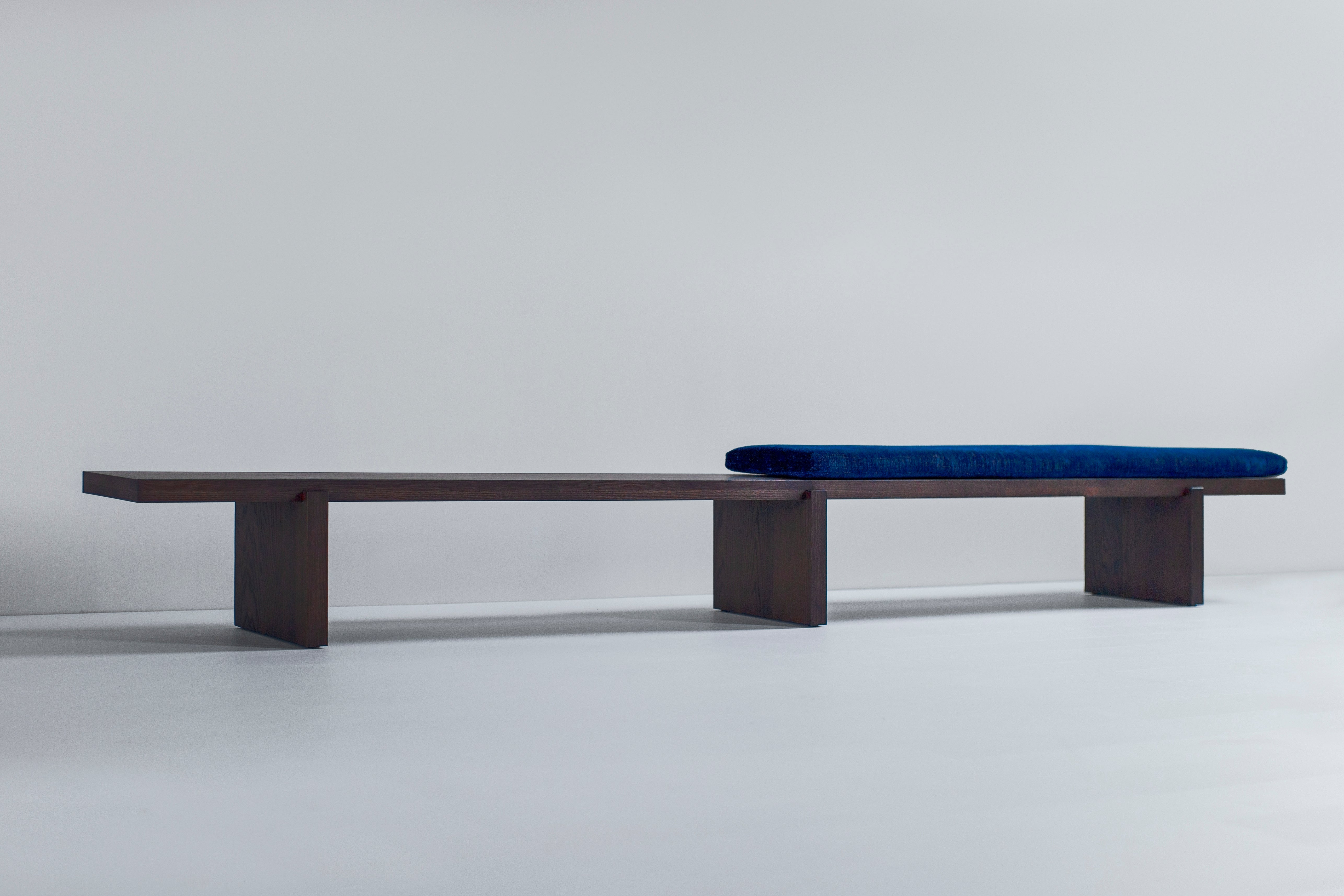 Long Modern Bench Rockefeller, image 3
