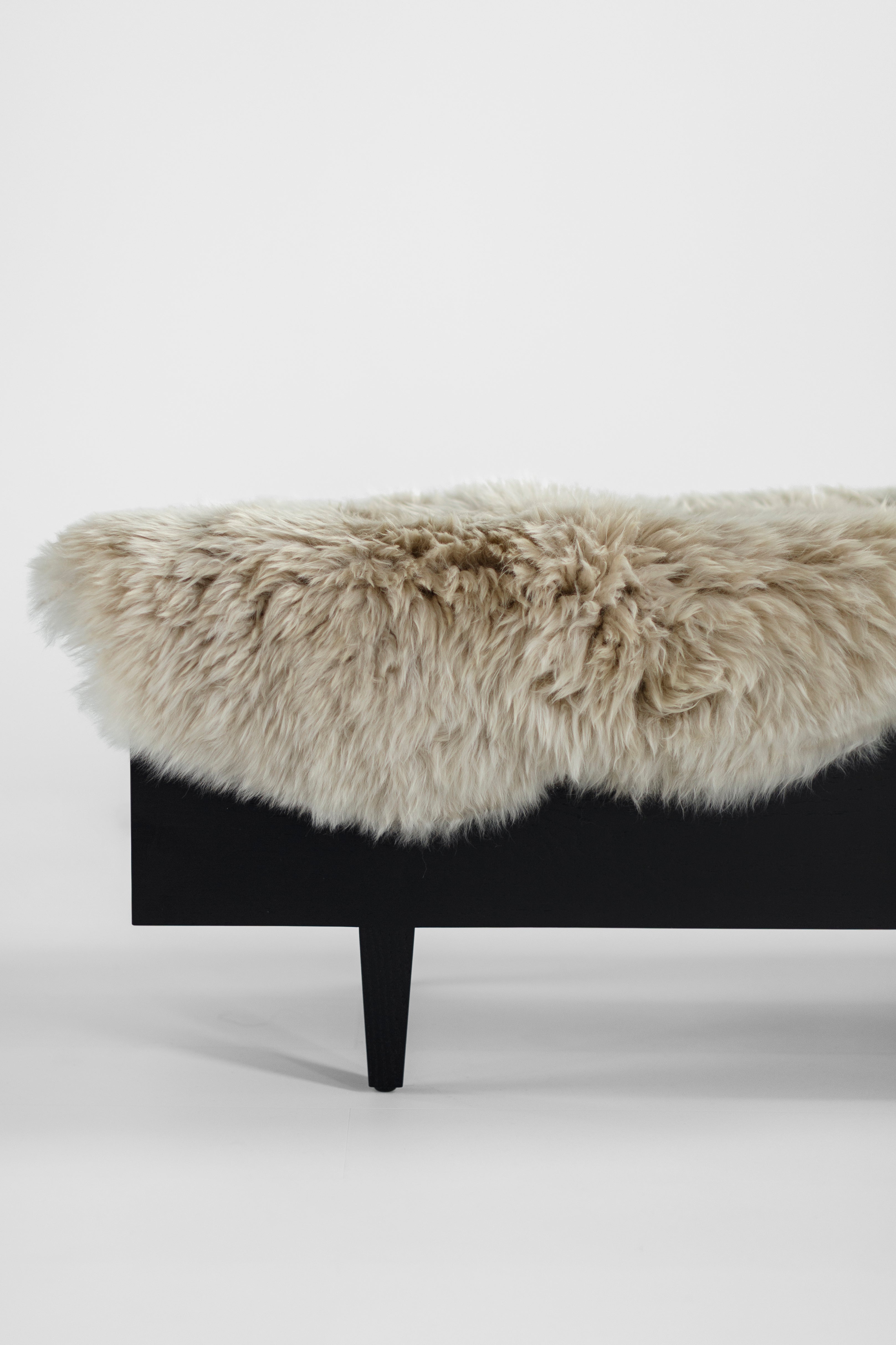 Modern Hobby Bench Black, image 2