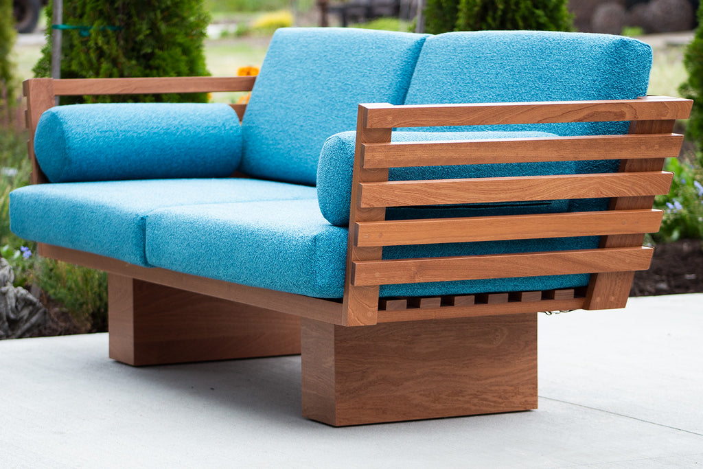 Modern-Patio-Furniture-Suelo-Slatted-Loveseat-09