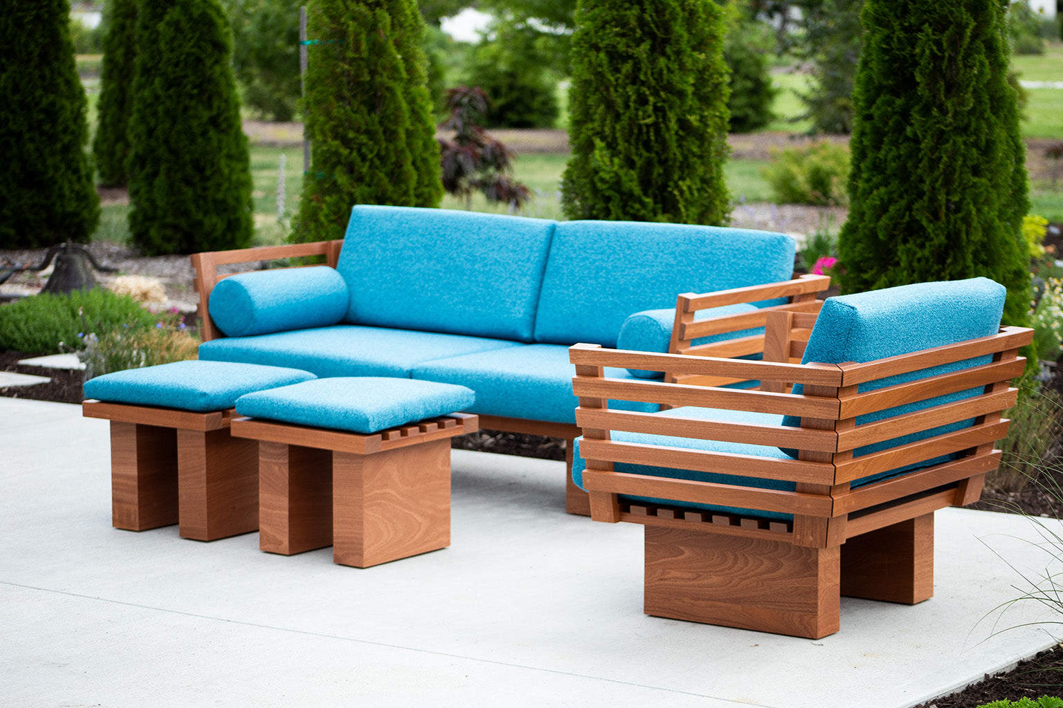 Modern-Patio-Furniture-Suelo-Slatted-Ottoman-08