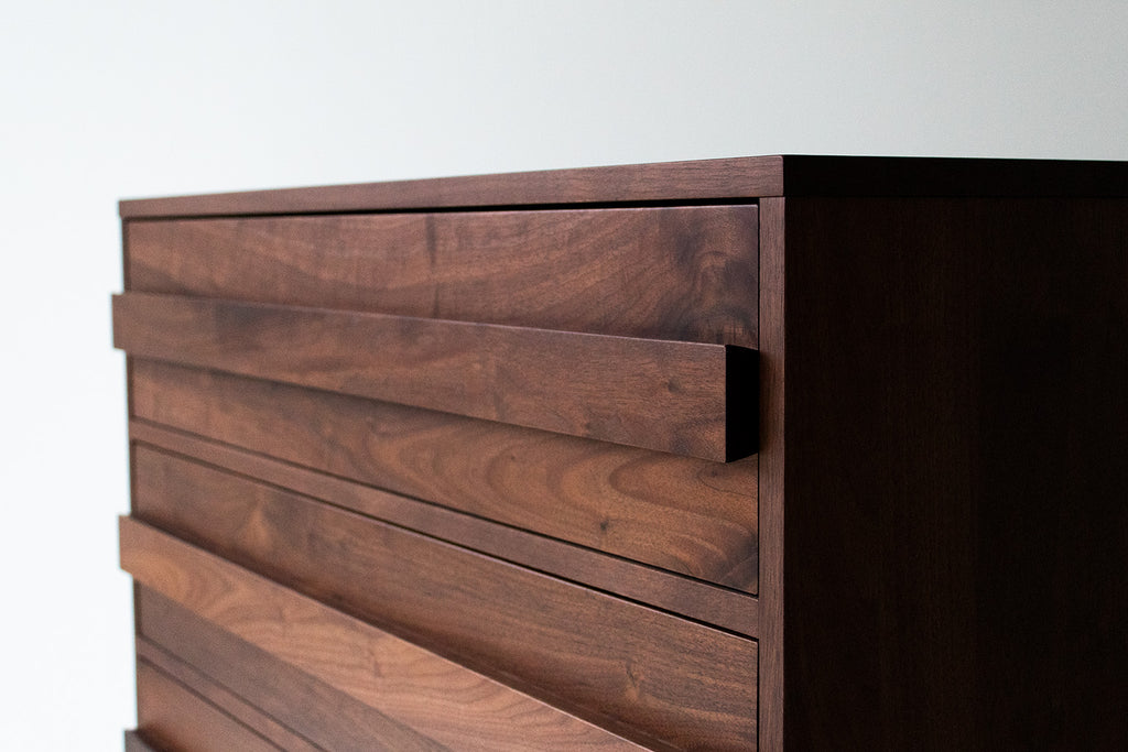 Modern-Walnut-3-Drawer-Dresser-05