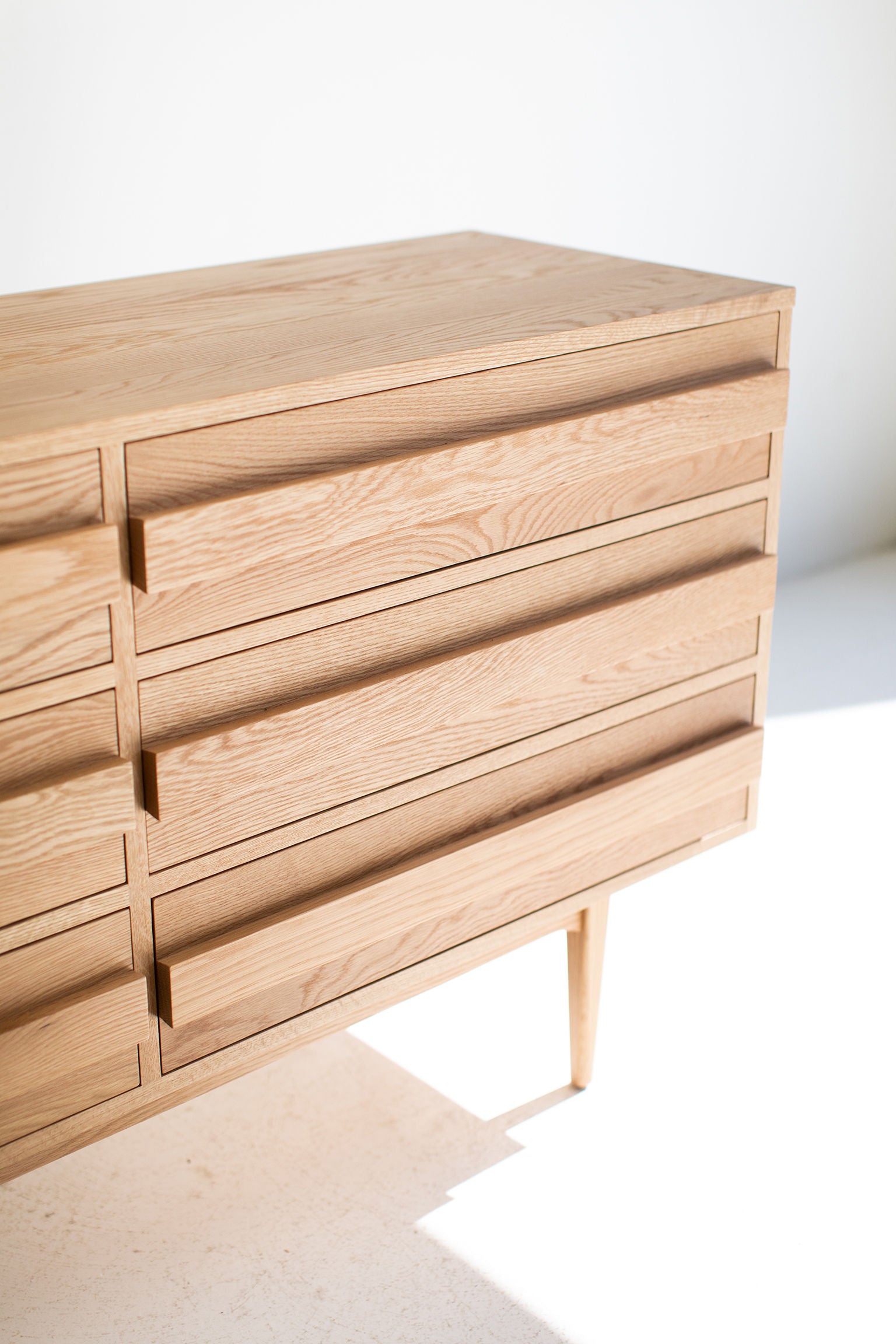 White-Oak-Modern-Dresser-7